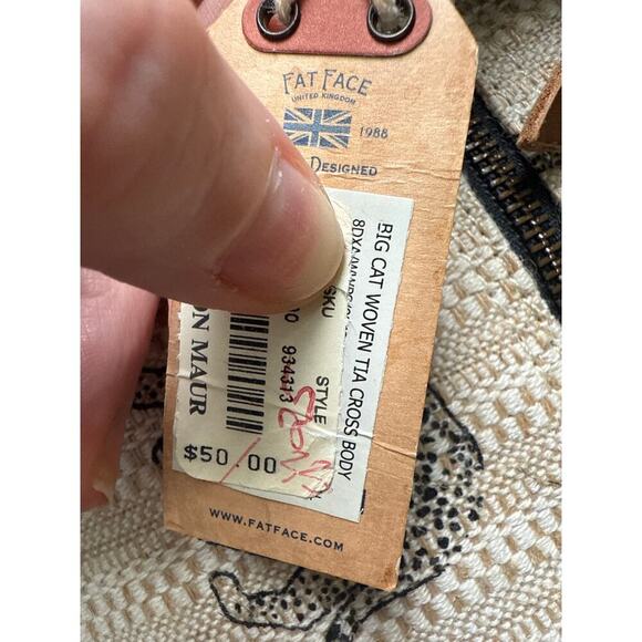 ￼fat face natural woven cat cheetah purse - Picture 6 of 6